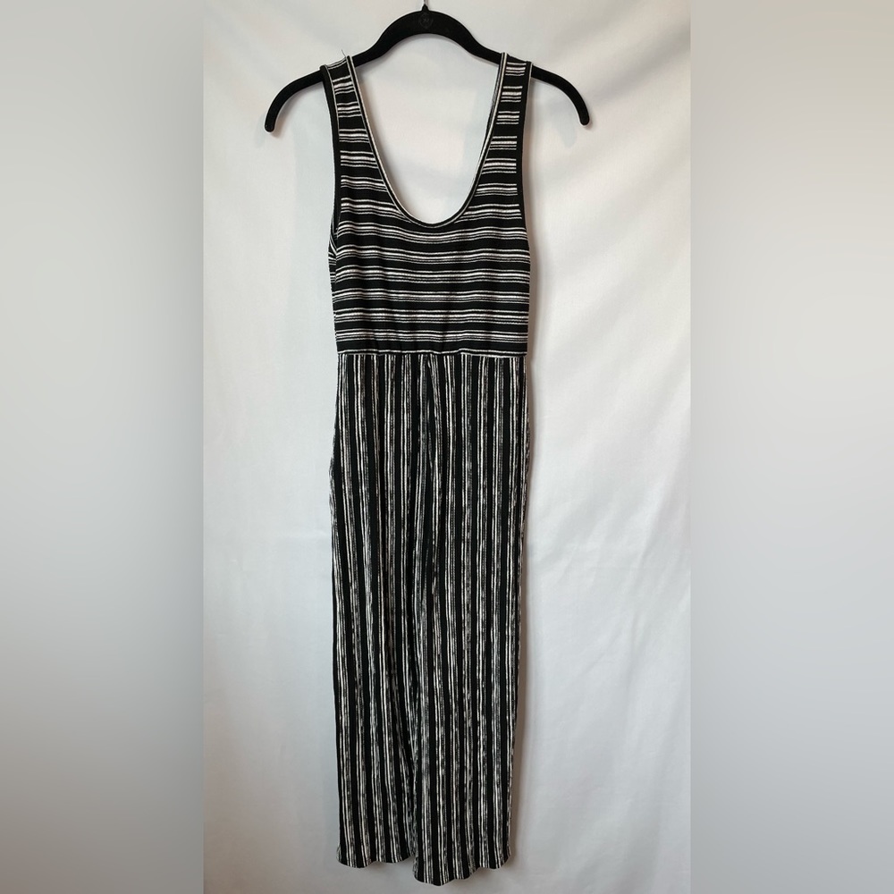 Jumpsuit with pockets - Picture 4 of 5